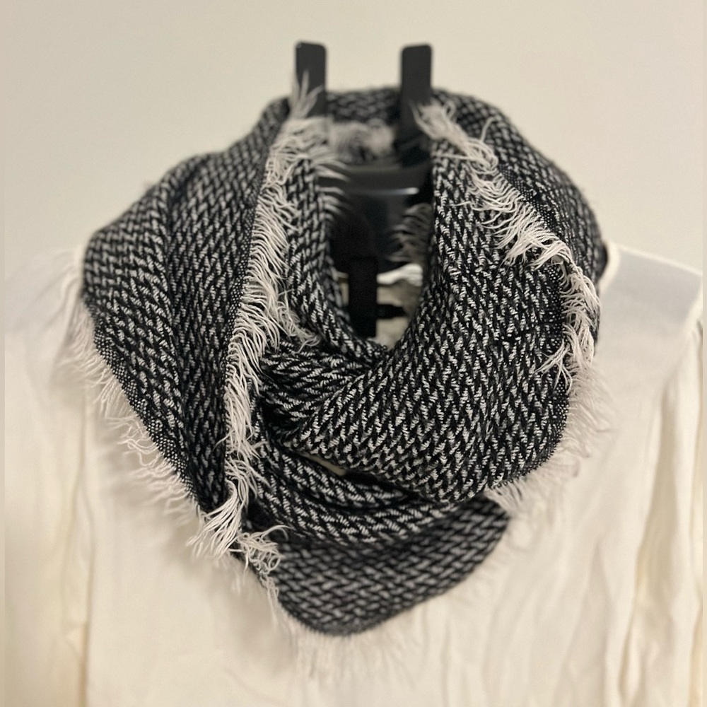 Black and white knit infinity scarf